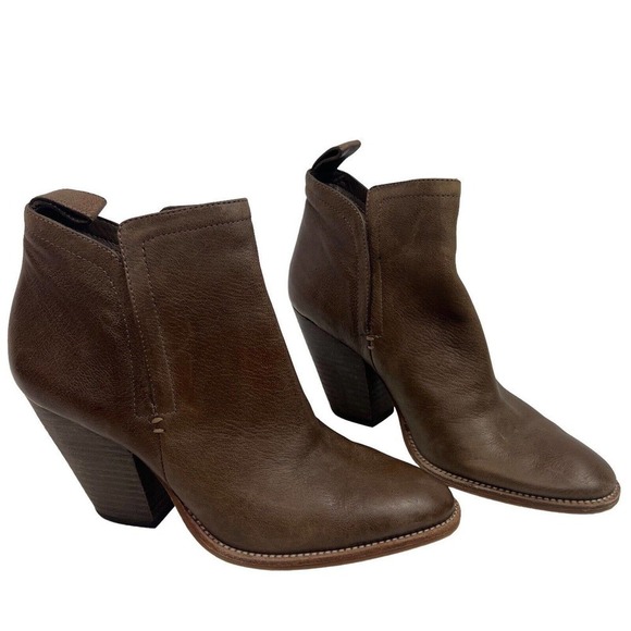 Dolce Vita Women's Taupe Gray Brown Heeled Leather Ankle Boots Booties 7 Stacked - Picture 3 of 14